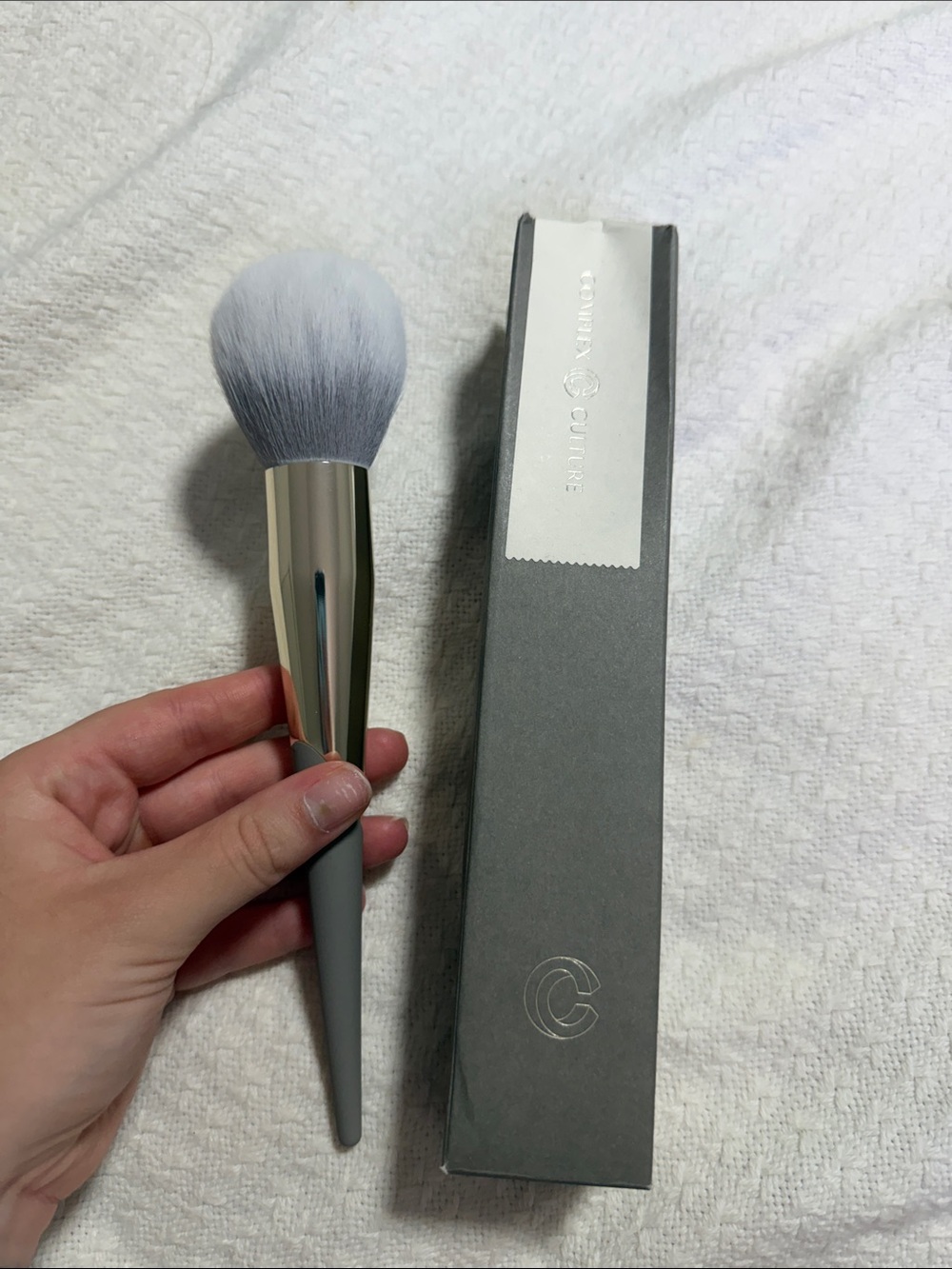 Luxe Powder Brush - Gray